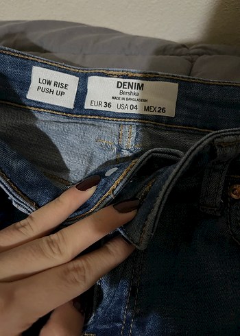Kadın Mavi Denim Sıkı Kesim Günlük Kot Pantolon - Görsel 3