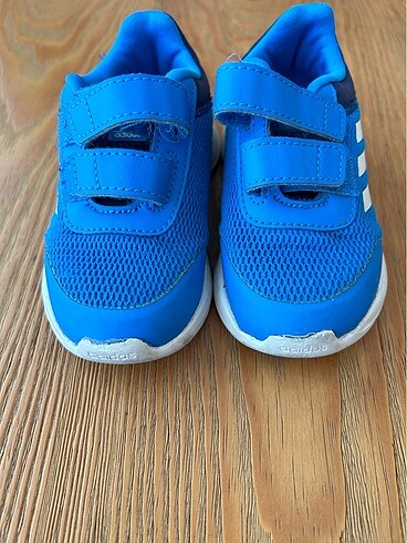 Adidas Adidas çocuk ayakkabısı