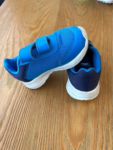 23 Beden mavi Renk Adidas çocuk ayakkabısı
