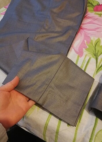 Takım elbise hiç giyilmedi ihtiyaç fazlası oldugu için satıyorum - Görsel 5