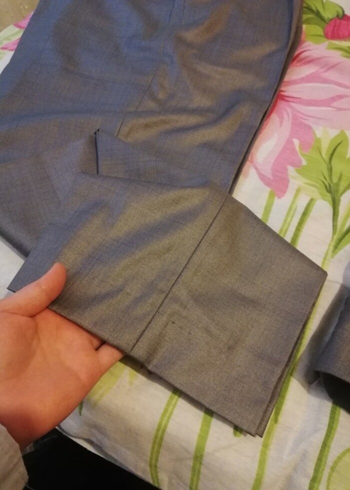 Takım elbise hiç giyilmedi ihtiyaç fazlası oldugu için satıyorum - Görsel 5