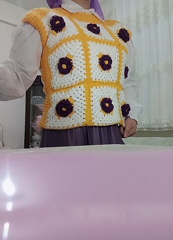 m Beden Motifli süveter yeni yapıldı satılıktır
