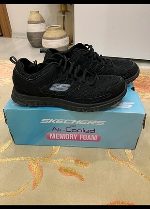 Skechers spor 