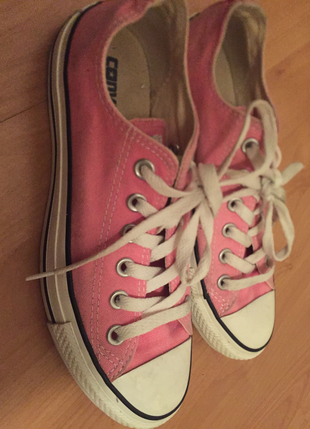 37 Beden pembe Renk Pembe converse