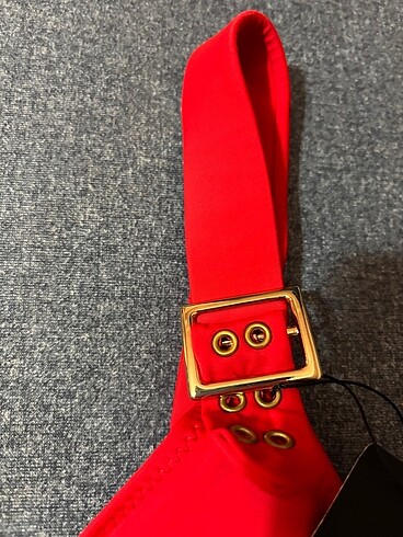 s Beden kırmızı Renk Trendyolmilla bikini üstü