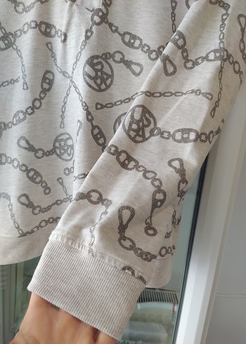 Zincir Desenli Kapüşonlu Kadın Sweatshirt - Görsel 5