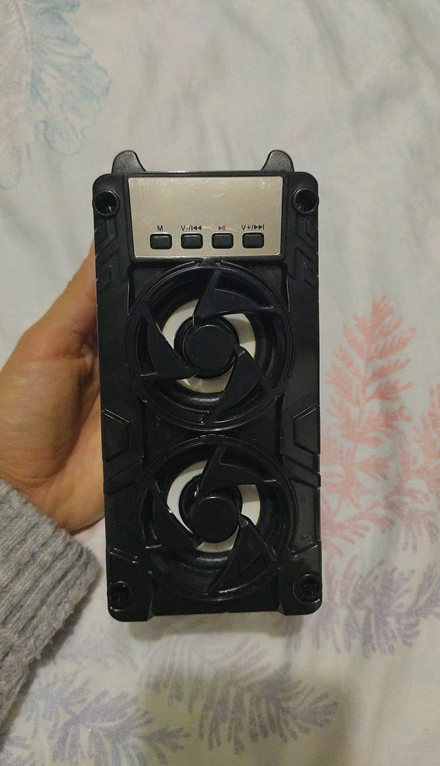 Siyah Bluetooth Hoparlör - Görsel 2