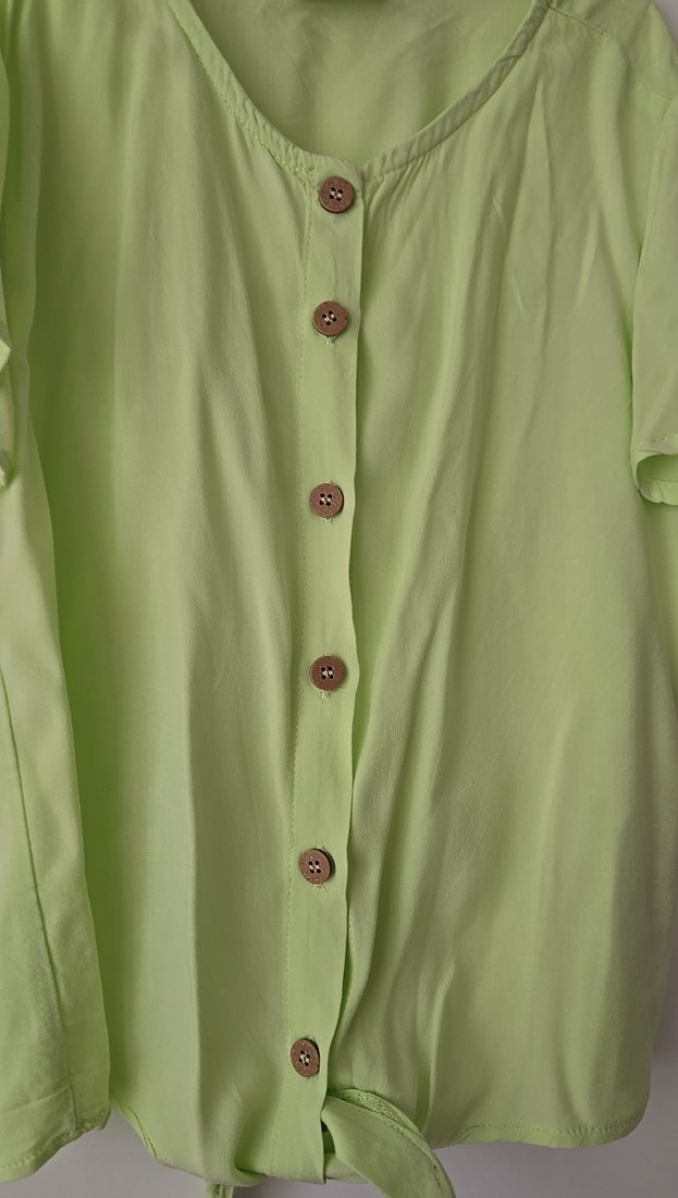 Kadın Yeşil Kısa Kollu Keten Gömlek - Görsel 3