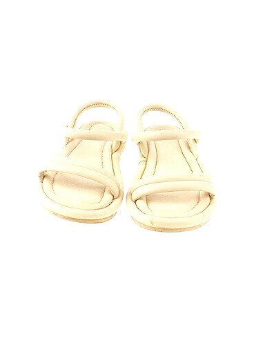 38 Beden Vintage Love Sandalet %70 İndirimli.