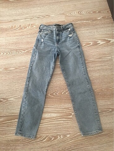 Mom jeans