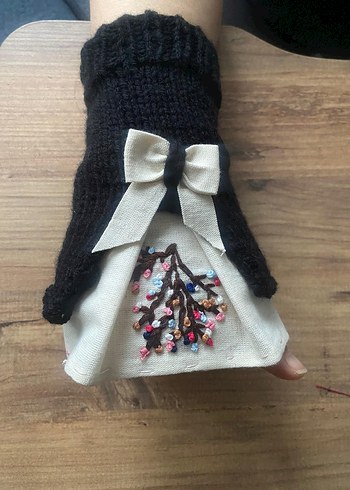 Siyah Örgü Gotik Kadın Eldiven - Görsel 2