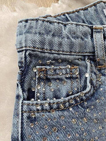 7 Yaş Beden mavi Renk Zara taşlı jean