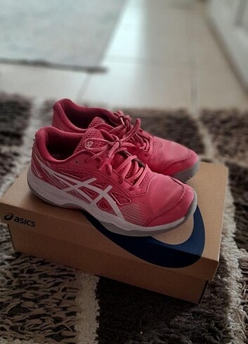 Asics Ayakkabı