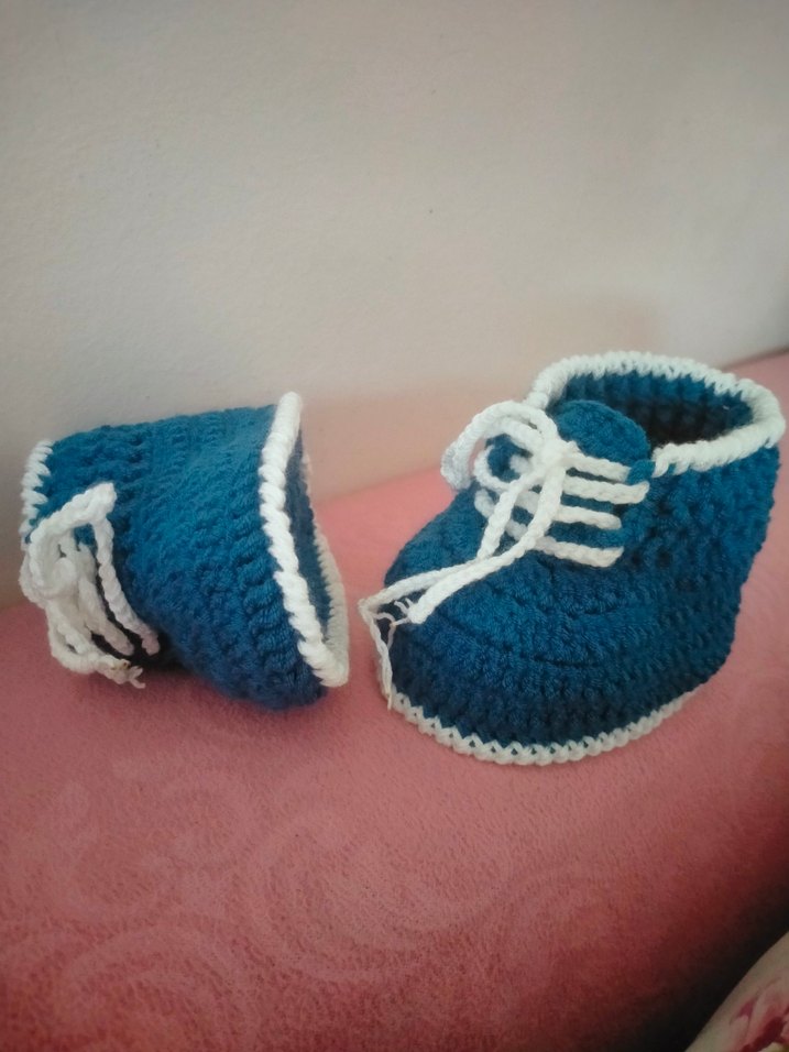 Mavi Örgü Erkek Bebek Patik - Görsel 4