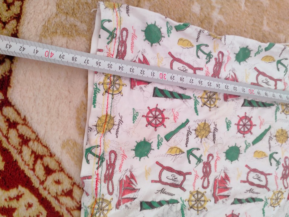 Renkli Desenli V Yaka Kız Tişörtü - Görsel 2