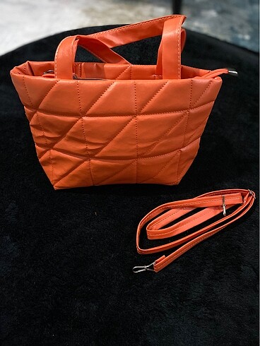 Mango Mango model turuncu çanta