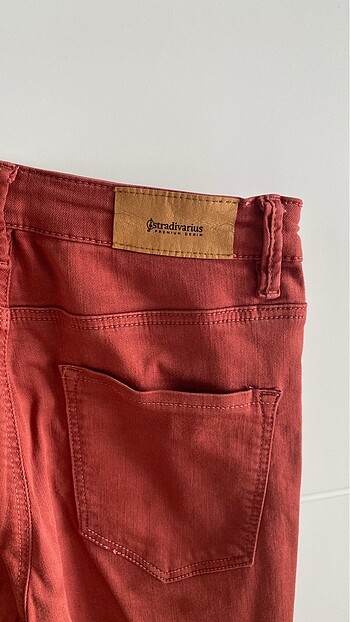 Stradivarius Yüksel Bel Jean