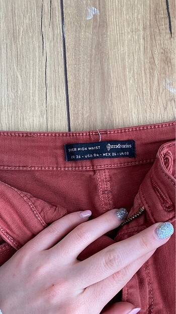 36 Beden bordo Renk Stradivarius Yüksel Bel Jean