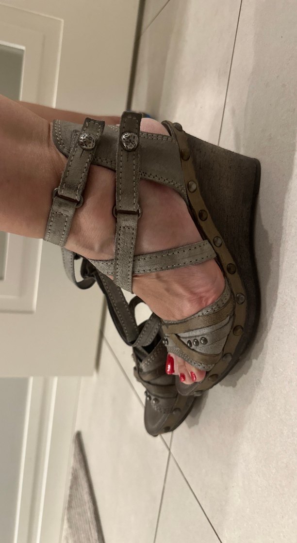 Gri Dolgu Topuklu gerçek deri İtalyan Kadın Sandalet - Görsel 2