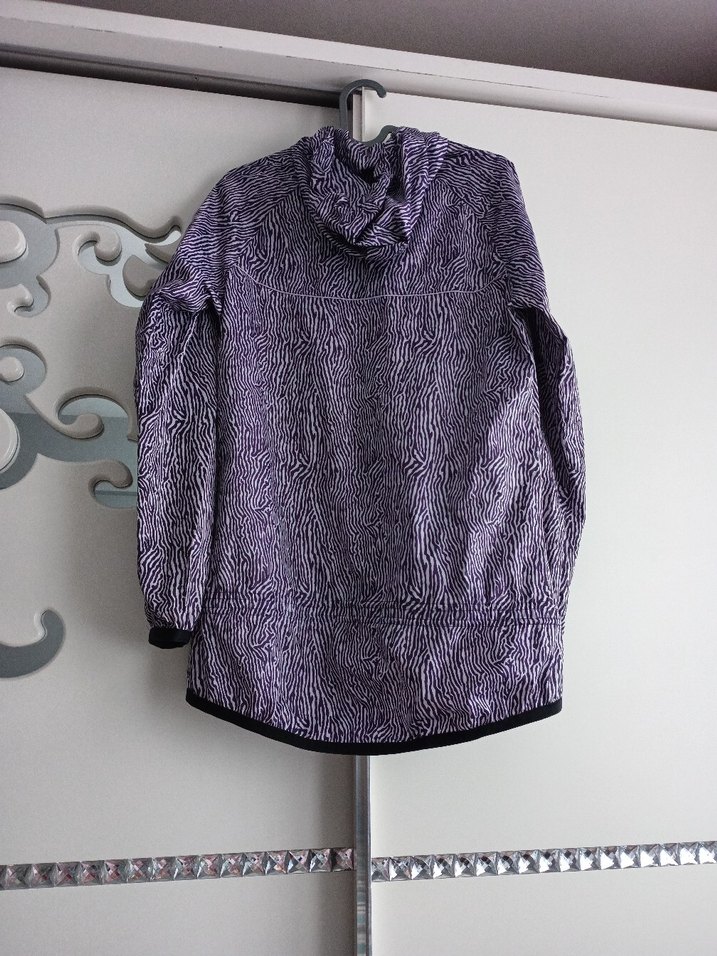 Kadın yağmurluk - Görsel 3