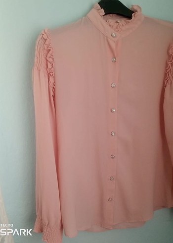 Pembe Düğmeli Uzun Kollu Kadın Gömlek