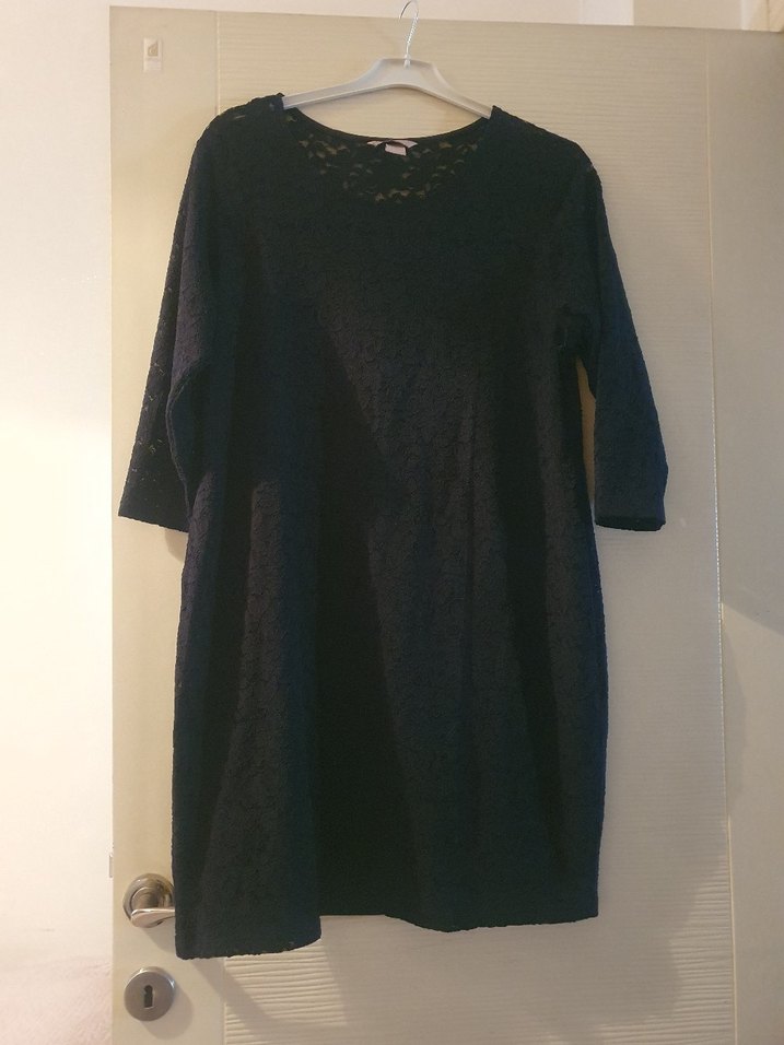 Dantel Detaylı Siyah Örme Midi Elbise - Görsel 3