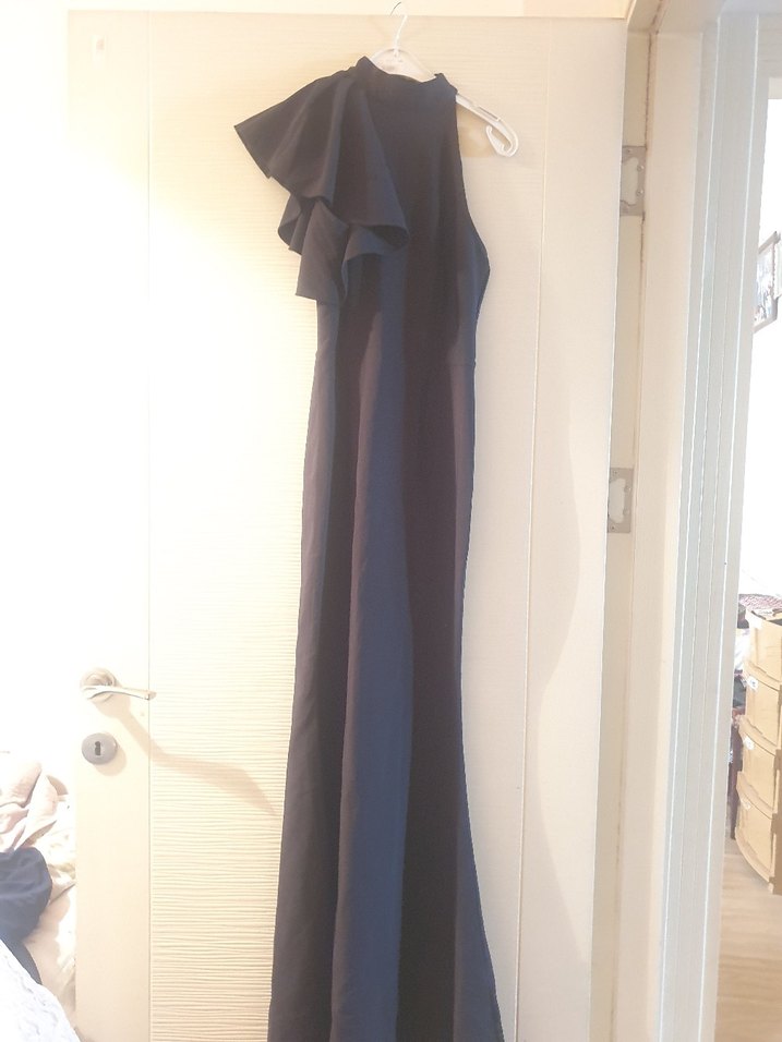 Siyah V Yakalı Uzun Drapeli Kadın Elbise - Görsel 3