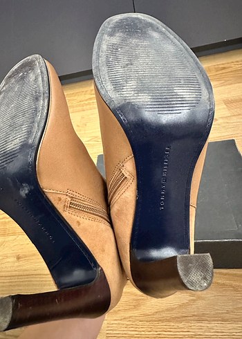 Orjinal Tommy Hilfiger Bej Süet Topuklu Kadın Bot - Görsel 6