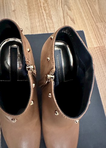 Orjinal Tommy Hilfiger Bej Süet Topuklu Kadın Bot - Görsel 7