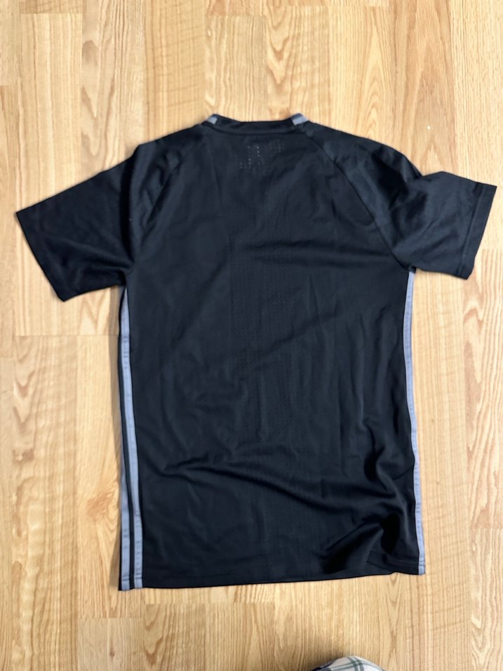 Orjinal beşiktaş antreman forması s beden - Görsel 5