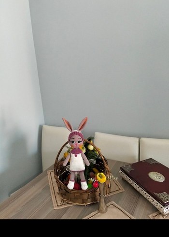 Barbie Mor ve Gri Örgü Tavşan Bebek