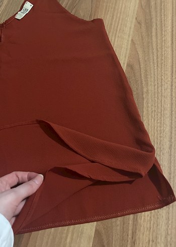 Kahverengi V Yaka Kadın Atlet - Görsel 4