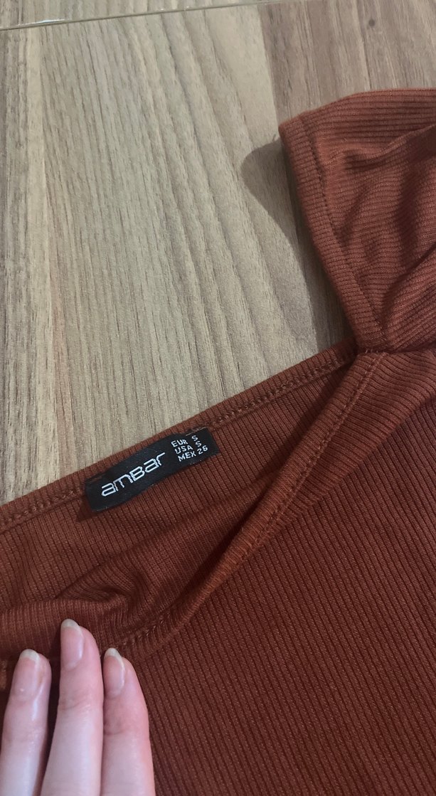 Kahverengi bluz - Görsel 3