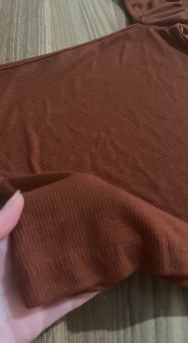 Kahverengi bluz - Görsel 2