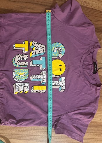 Mor Pop Kültür Baskılı Kadın Tişörtü - Görsel 5