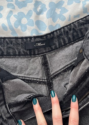 Gri Mini Kot Şort - Görsel 2