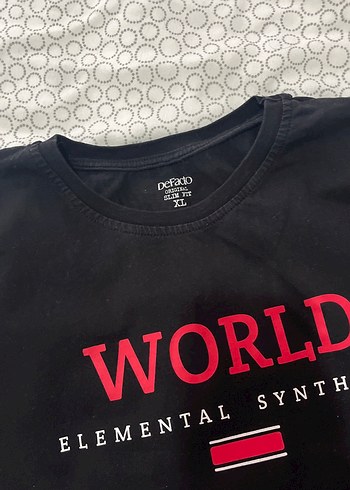 Siyah Baskılı Erkek Tişört - Görsel 3