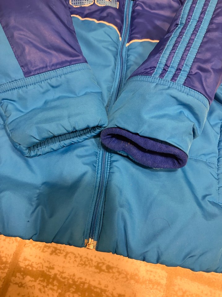 Adidas Erkek Çocuk Parlak Mavi Kapüşonlu Fermuarlı Ceket - Görsel 4