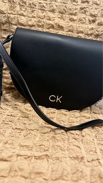 Calvin Klein Orjlnal deri calvin klein çanta