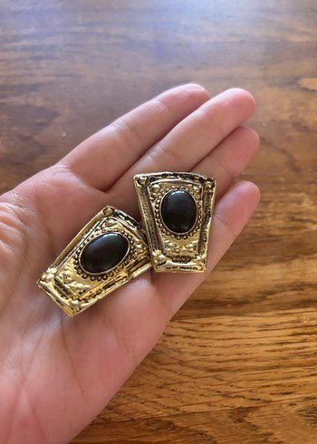  Beden altın Renk Klasik Vintage Altın Küçük Tokalı Küpe