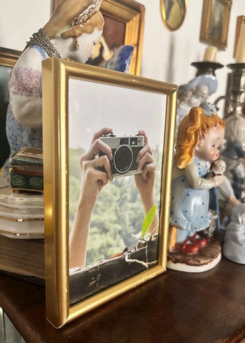 American Vintage Parlak Altın Renkli Çerçeve