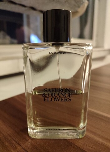 Zara Saffron & Orange Flowers parfüm