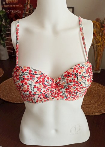 Çiçek Desenli Düğmeli Bohem Bikini Üstü - Görsel 2