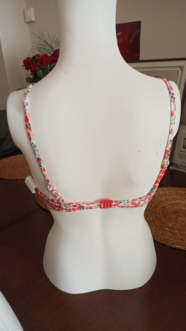 Çiçek Desenli Düğmeli Bohem Bikini Üstü - Görsel 3