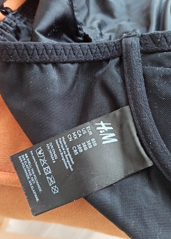 V Yaka Siyah Saten Mini Büstiyer - Görsel 5