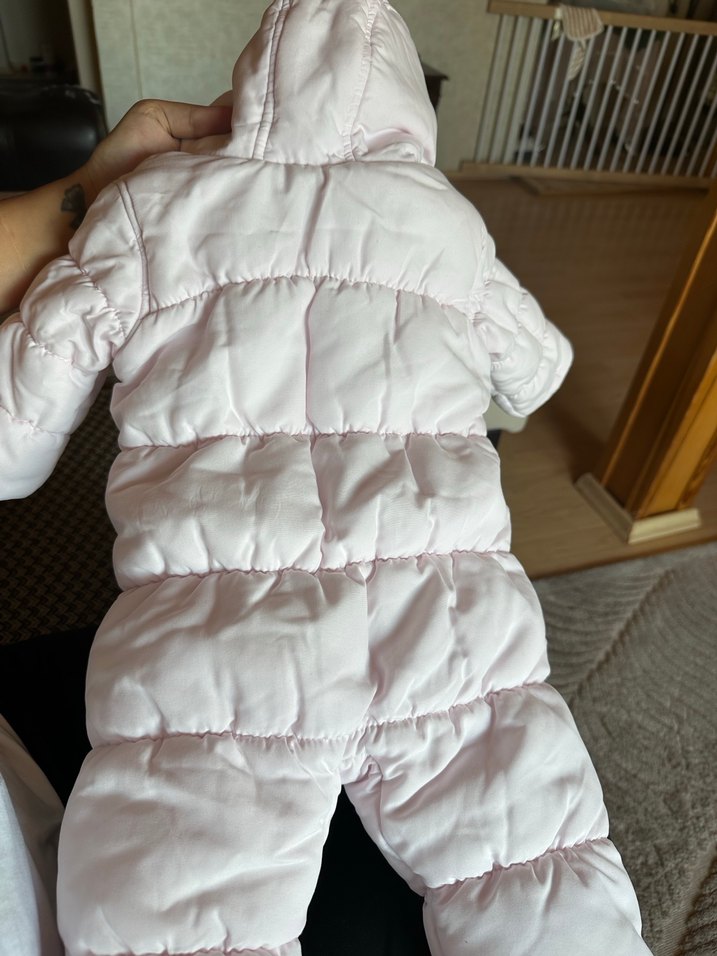 Pembe Astronot - Görsel 4