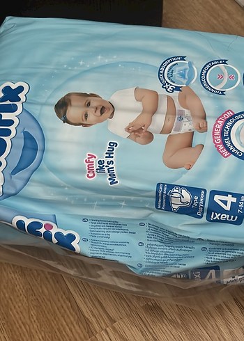 Bebekler için 4 Numara Molfix Bebek Bezi