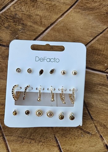 Defacto Altin Tonlu Minimal Kupe Seti