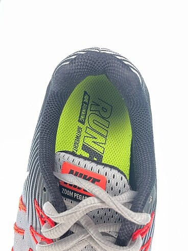 37 Beden çeşitli Renk Nike Spor Ayakkabı %70 İndirimli.
