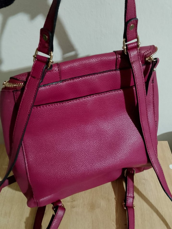 Pembe Deri Kadın Sırt Çantası - Görsel 3